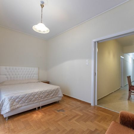 In The Heart Of Athens Apartment Exterior photo
